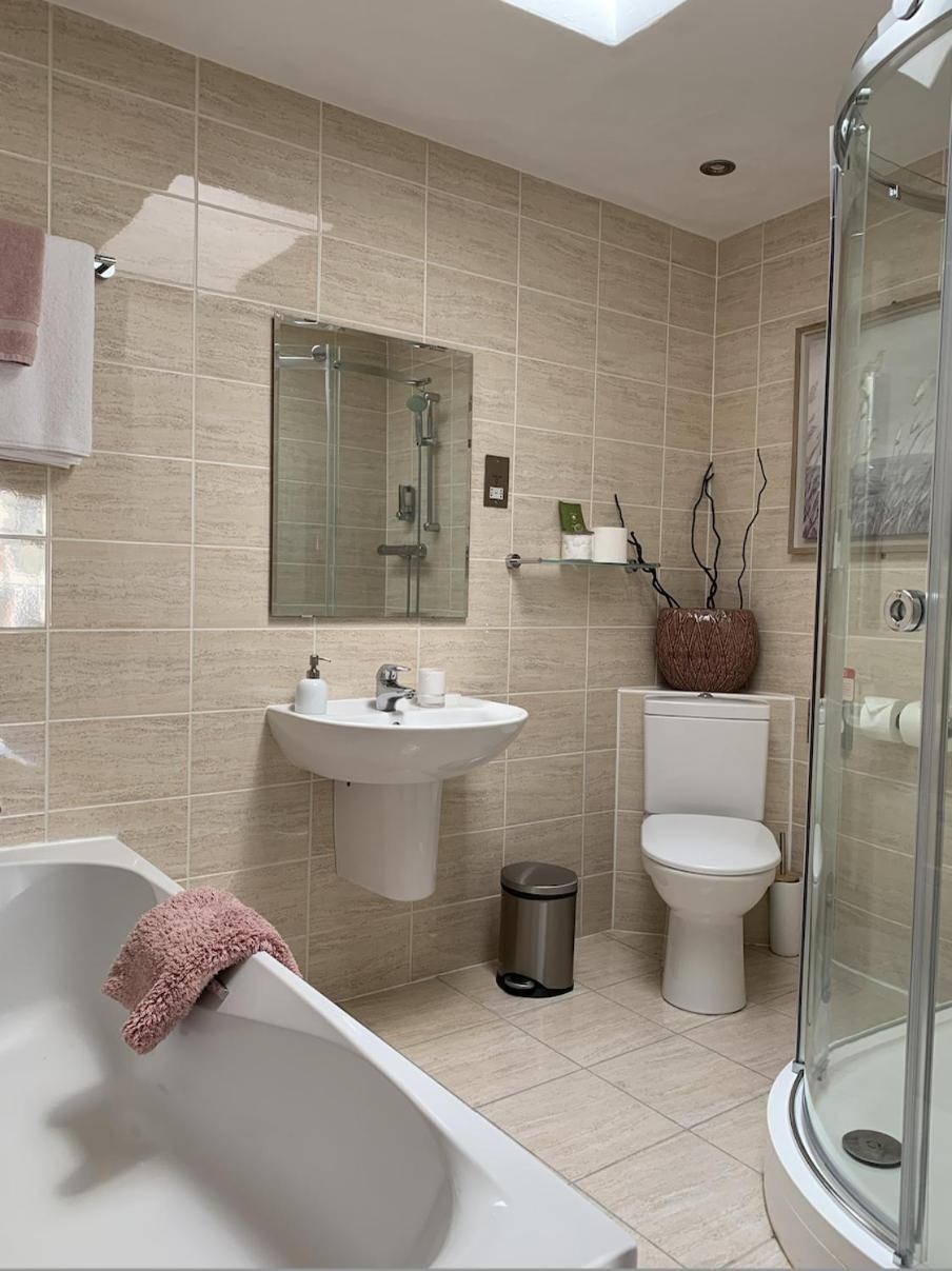 Bath House Hotel Chard Habitación foto